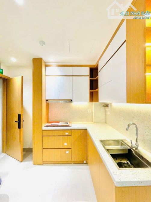 Duplex nhỉnh 5 tỷ tập thể Lò Đúc, Hai Bà Trưng, tầng 3, có sân BBQ, 110m2 3pn 2wc