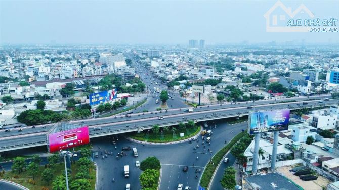 Đất Vàng Quốc Lộ 13 – Ngang 22m – 1.500m² – Ngay Cổng Vạn Phúc City – 220 Tỷ - 1
