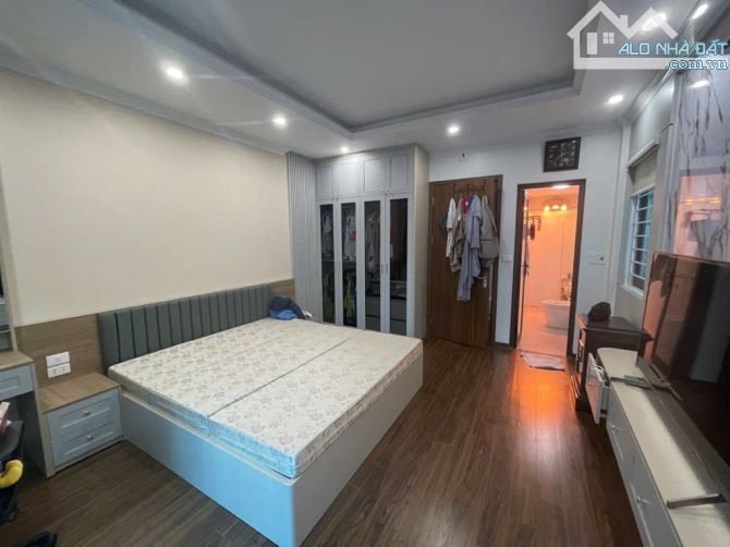 Bán. Nhà Xuân Đỉnh 42m2 x 6T - Thang máy - Full nội thất nhỉnh 12 tỷ gần ô tô. - 3