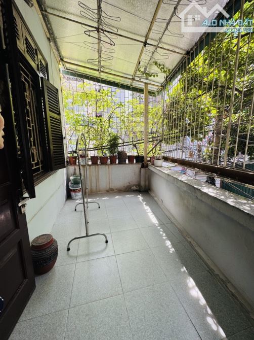 BÁN NHÀ LẠC LONG QUÂN TÂY HỒ DT 71 M GIÁ CHỈ 16.8 TỶ LÔ GÓC OTO VÀO NHÀ KINH DOANH ĐỈNH