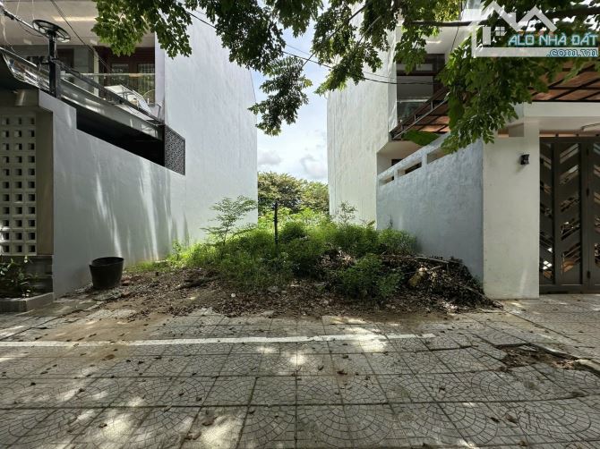 🎯🎯ĐẤT MẶT TIỀN NGUYỄN THỊ LÀI ĐỐI DIỆN CHUNG CƯ VICOLAND, PHƯỜNG XUÂN PHÚ, TP HUẾ