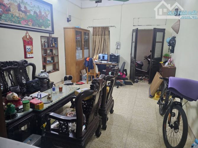 Bán nhà Văn Cao - Ba Đình 55m2 - Ngõ oto- Kinh doanh - Giá 17 tỷ có TL.