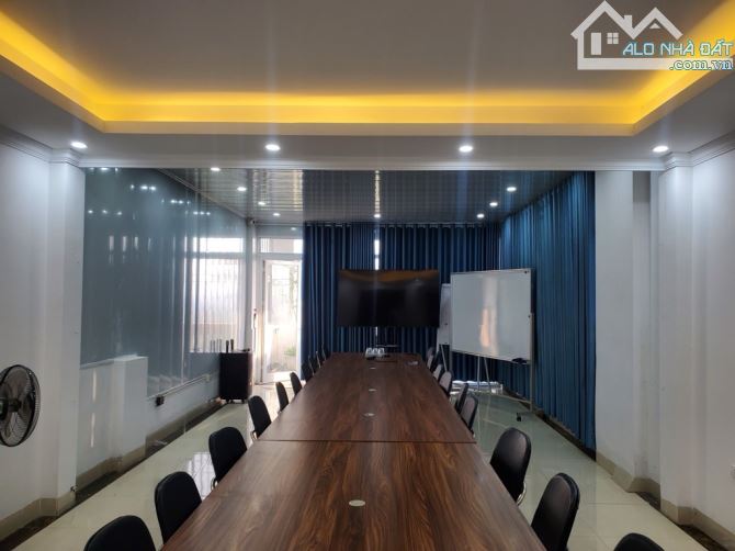 Bán toà nhà ngay Cầu Diễn phân lô, vỉa hè, thang máy, ô tô tránh, có hầm sổ hoa hậu - 5