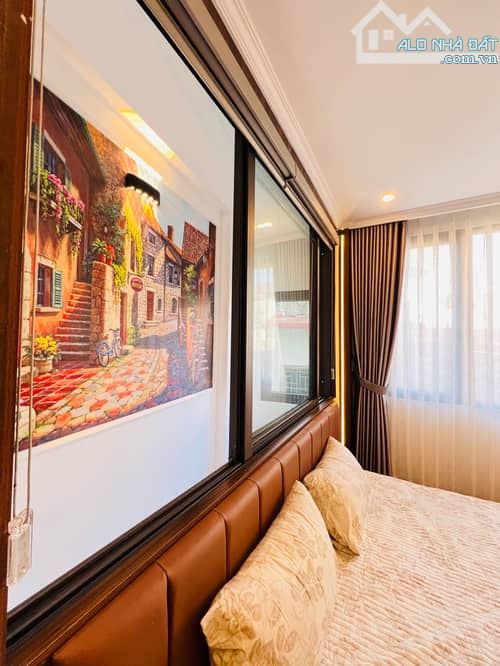 Chính chủ bán nhà 6 tầng thang máy mặt Ngõ phố Ngọc Khánh, Ba Đình 52m2 , 15.2 tỷ