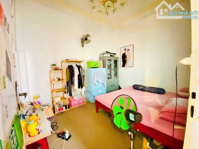 🔥🔥🔥Bán gấp căn nhà NGAY CHỢ BÌNH CHÁNH đang cho thuê 8triệu/th - 630Triệu - 120m2 - 1