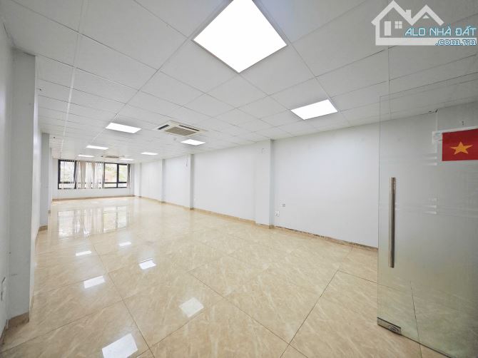 Cho thuê sàn văn phòng Xã Đàn - Đống Đa 120m2 chỉ 14tr chia sẵn 2 phòng hoặc thông sàn - 1