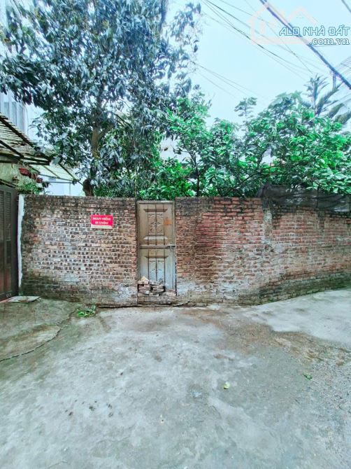 Bán 105m đất Dương Quảng Hàm - Cầu Giấy giá đầu tư 19.5 tỷ