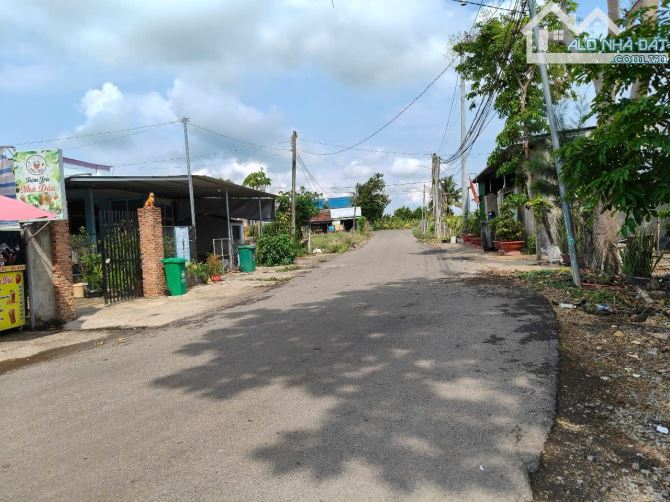 Hai mặt đường đá mi gần 1200mv - 2