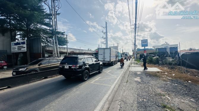 Quỹ đất đẹp 9.000m2 mặt tiền Nguyễn Văn Bứa gần Vành Đai 3, dự án Vinhomes Hocmon - 2