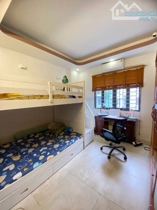 PHÚ THƯỢNG TRONG ĐÊ QH ỔN ĐỊNH. NHÀ ĐẸP Ở LUÂN . GẦN KHU ĐTT CIPUTRA TIỆN ÍCH KHÔNG THIẾU