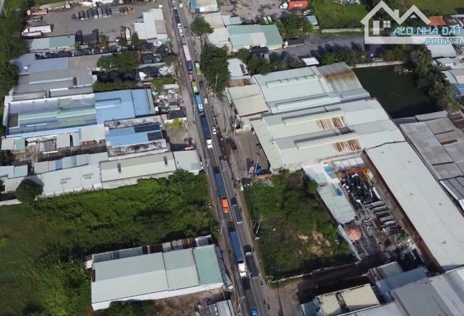 Quỹ đất đẹp 9.000m2 mặt tiền Nguyễn Văn Bứa gần Vành Đai 3, dự án Vinhomes Hocmon - 3