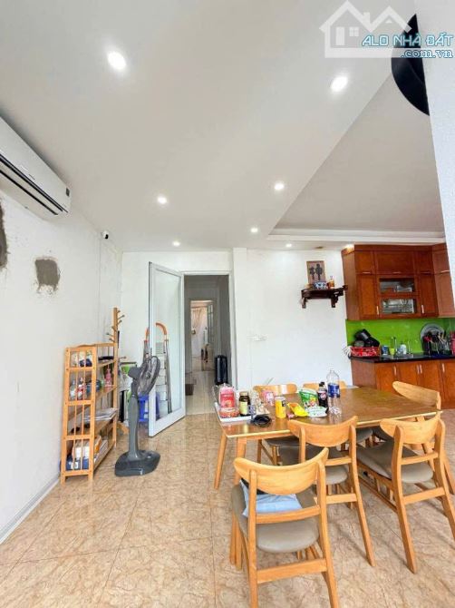 BÁN NHÀ TT BA ĐÌNH DT 73 M NHỈNH 18TỶ THÔNG SỐ VÀNG VỊ TRÍ HIẾM SÁT PHỐ HIẾM CÓ CĂN THỨ 2