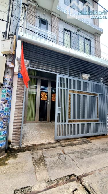 Bán nhà nghỉ 8 phòng trung tâm Long Hải 2 mặt tiền xe hơi giá 4,6 tỷ - 7