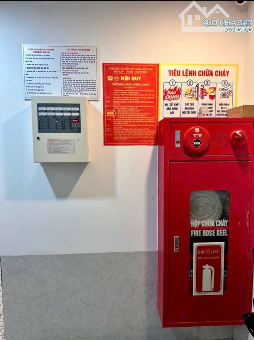 Bán gấp 6 tầng CCMN thang máy xây mới ngõ 82 Kim Mã, lô góc 23 phòng~90 tr/th. Giá 17.9 tỷ