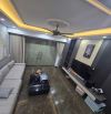 Căn nhà ngõ phố Điện Biên Phủ ngõ ô tô tránh nhau