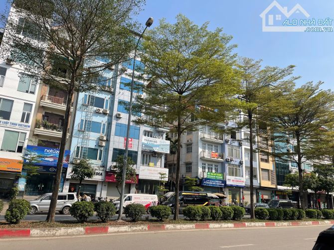 Bán gấp nhà mặt Phố Hoàng Quốc Việt, Cầu giấy, Gần tòa nhà 789, 105m 7mt 8 tần TM 52.5 tỷ
