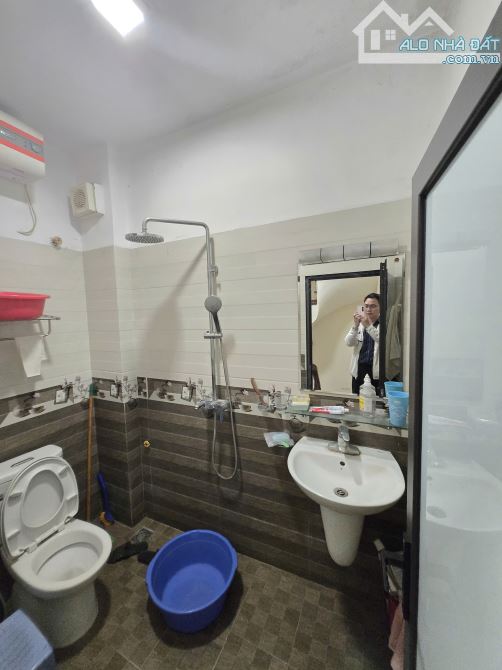 HIẾM NGÕ 28 XUÂN LA - DÂN XÂY - DT45MX5 tầng- MT 4.5M- 30M RA Ô TÔ - 2 THOÁNG VĨNH VIỄN