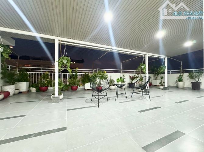 BÁN CĂN PENTHOUSE SKY GRADEN 3 - QUẬN 7 - 220M2 - 4PN - PHÒNG KHÁCH - ST - 19 TỶ (TL) - 17