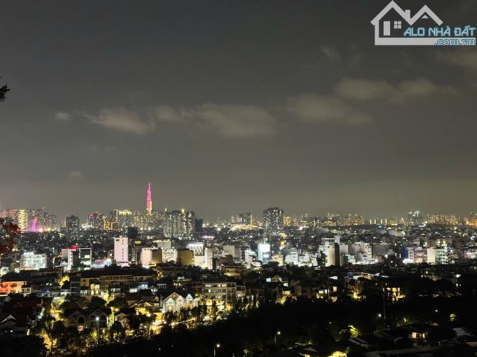 BÁN CĂN PENTHOUSE SKY GRADEN 3 - QUẬN 7 - 220M2 - 4PN - PHÒNG KHÁCH - ST - 19 TỶ (TL) - 19