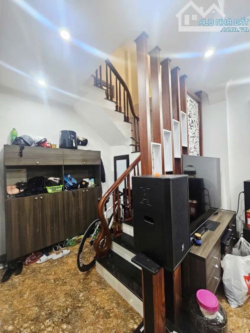 BÁN NHÀ RIÊNG PHỐ PHAN KẾ BÍNH, 35M2, 5T THANG MÁY, LÔ GÓC, 10.5 TỶ