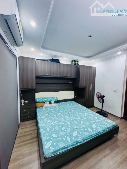 BÁN NHÀ RIÊNG PHỐ PHAN KẾ BÍNH, 35M2, 5T THANG MÁY, LÔ GÓC, 10.5 TỶ