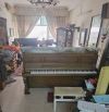 Nhà phố Nam ngư mang đúng chất Hà Nội xưa: trầm lắng, ấm áp và rất “đời”.