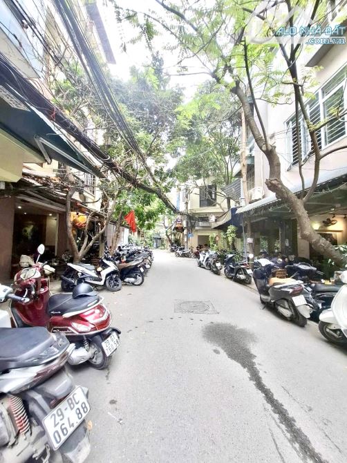 Phân lô mặt phố, nhà lô góc TRẦN QUANG DIỆU, 2 mặt tiền, kinh doanh vô đối, chỉ 20,5 tỷ