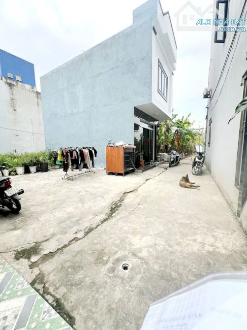 CHỈ 1,99 TỶ LÔ ĐẤT 2 MẶT NGÕ CỰC ĐẸP CỰC SÁNG TẠI TRƯƠNG VĂN LỰC - HÙNG VƯƠNG - HỒNG BÀNG - 1