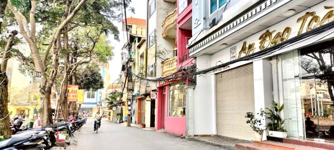 Chỉ 1 căn duy nhất vừa Mặt phố, vừa Mặt hồ HOÀNG CẦU, 65m2*4T*40,5tỷ - 1