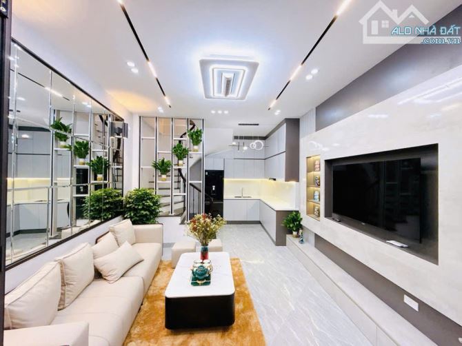 BÁN NHÀ LÊ ĐỨC THỌ 35 M2 x 6 TẦNG NHÀ MỚI Ở NGAY NHỈNH 8 TỶ NGÕ NÔNG RẤT GẦN Ô TÔ - 1