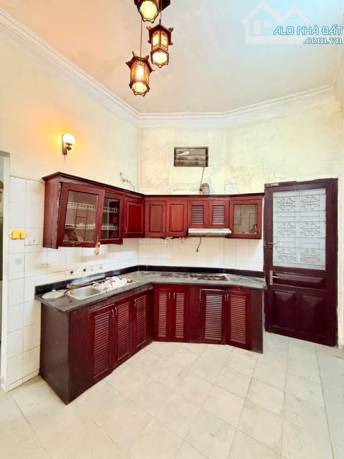 BÁN NHÀ ĐỘI CẤN BA ĐÌNH THÔNG SANG KIM MÃ DT 50 M 4 T NHỈNH 13TỶ NHÀ THOÁNG TRƯỚC SAU ĐẸP