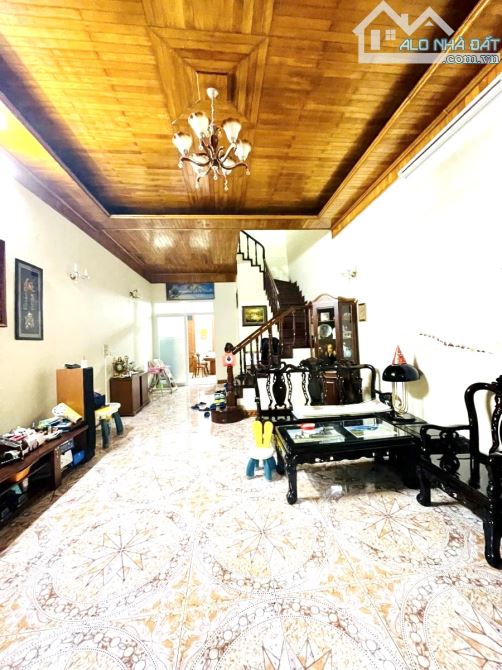 Phân lô mặt phố, nhà lô góc TRẦN QUANG DIỆU, 2 mặt tiền, kinh doanh vô đối, chỉ 20,5 tỷ - 2