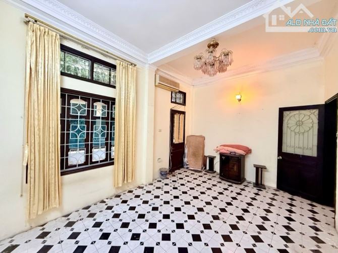 BÁN NHÀ ĐỘI CẤN BA ĐÌNH THÔNG SANG KIM MÃ DT 50 M 4 T NHỈNH 13TỶ NHÀ THOÁNG TRƯỚC SAU ĐẸP