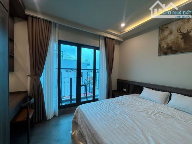 APARTMENT Lạc Long Quân, 80m - 9T, 46.8tỷ, Thang Máy, 13phòng khép kín, Ô Tô đỗ cửa