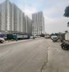 BẤN NHÀ MẶT PHỐ PHÂN LÔ . HƠN 200 TRIỆU M. MÀ 4 Ô TÔ TRÁNH . NGUYỄN XIỂN. DT 219. MT 10 M,