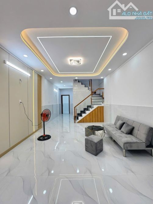 SỔ HỒNG RIÊNG - 50M2! Nhà Hà Huy Giáp, P. Thạnh Lộc, giá chỉ 2 Tỷ 600. — ảnh 2