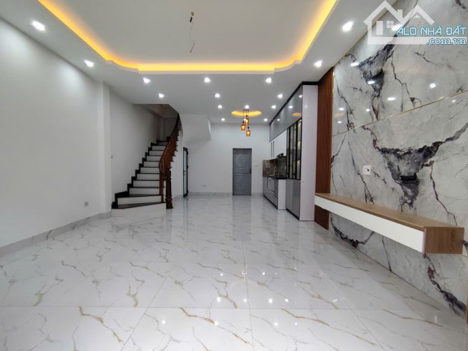 bán nhà dân xây độc lập thị trấn Chúc Sơn, 65m2, 4 tầng, ô tô đỗ cửa, nhỉnh 4 tỷ - 2