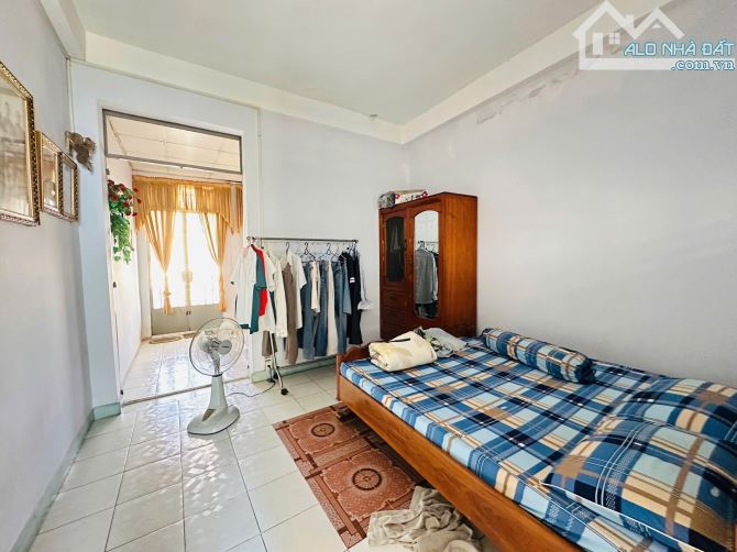 BÁN NHÀ 3,5 TẦNG ,MT ĐƯỜNG ÂU CƠ, 45,4M2, 4PN, GIÁ CHỈ 6,9 TỶ. - 9