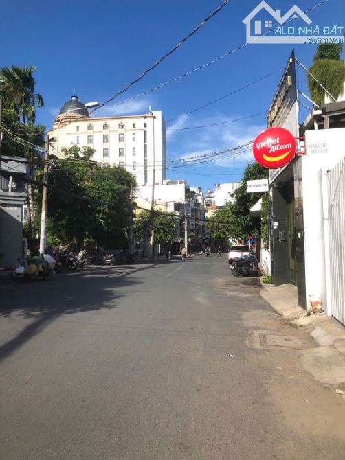 Bán 680m2 Đất Thổ Cư - DT: 10 x 40m (NH) - Phường Thới An - Quận 12 - Giá: 19 Tỷ