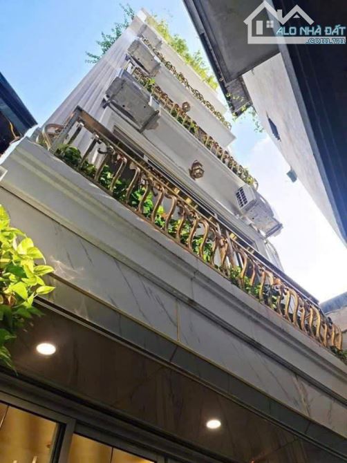 Chính chủ nhờ em Ty bán nhà Đa Sỹ_Ô tô lùi cửa__Nhà mới 5T x MT 4m_40m²_6 tỷ 95