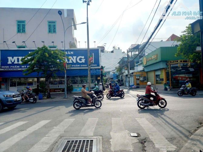 Bán Nhà Đông Hưng Thuận - Trường Chinh - Mặt Tiền Kinh Doanh Đỉnh - 82m2 - nhỉnh 6 Tỷ