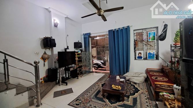 Bán nhà 5 tầng Mậu Lương Kiến Hưng 35 m mt 4 m giá 5 tỷ 8