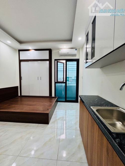 BÁN TÒA CĂN HỘ DỊCH VỤ LAI XÁ NHỔN ,Ô TÔ ĐỖ CỬA ,DT50M ,6 TẦNG THANG MÁY ,GIÁ 12TY1 CTL - 3