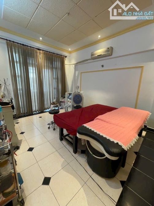 Bán nhà Phú Nhuận-Hẻm ô tô-Giáp Q1-Sát MT Thích Quảng Đức-P4-78m2-4x20-4tầng-5PN - 6