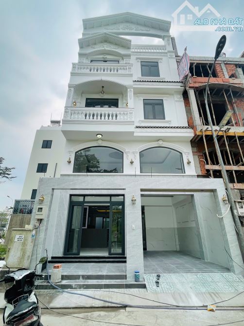 Bán Nhà khu Bán Đảo Gia Long Riverside 5 Tầng, Thang Máy, Full Nội Thất 6.9 x 12  Sổ Riêng - 11