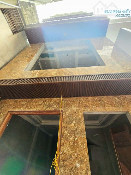Bán gấp nhà đang xây 6 tầng thang máy-ô tô đỗ cổng phố Xuân Đỉnh 50M*2 6T giá hơn 13 tỷ
