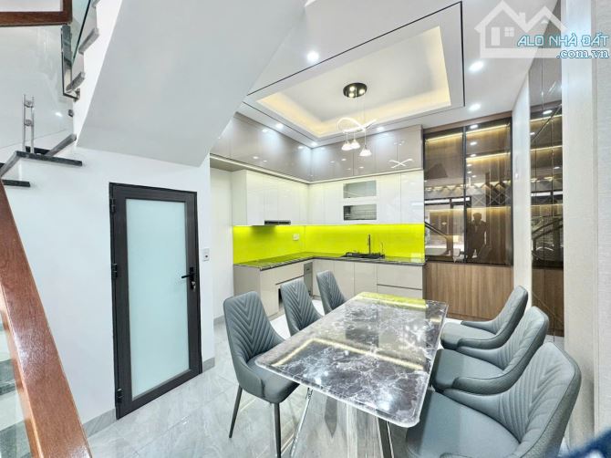 🔥 BÁN NHÀ 5 TẦNG TĐC VINHOMES RIVERSIDE – SỞ DẦU, HỒNG BÀNG – ĐƯỜNG 11M Ô TÔ TRÁNH NHAU - 1