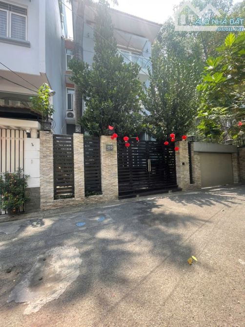 CHỦ BÁN GẤP BIỆT THỰ 122/25 PHỔ QUANG, Q.PHÚ NHUẬN, DT:14X20M , GIÁ 60 TỶ - 13
