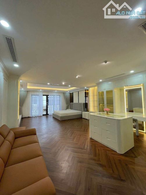 VĨNH PHÚC – BA ĐÌNH – 58M – 6 TẦNG – THANG MÁY – Ô TÔ VÀO NHÀ – 17 TỶ