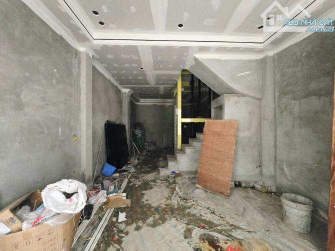 Bán gấp nhà đang xây 6 tầng thang máy-ô tô đỗ cổng phố Xuân Đỉnh 50M*2 6T giá hơn 13 tỷ - 2